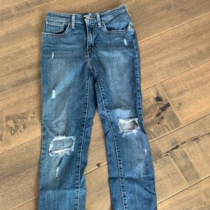 721 High Rise Skinny Jeans